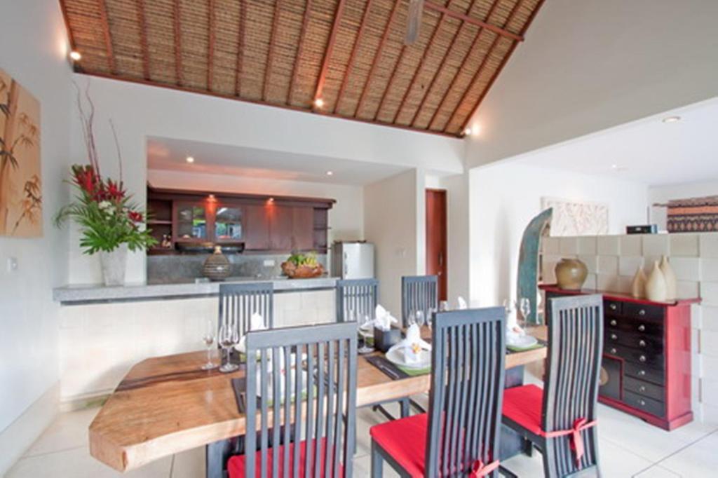 Villa Arwana Estate Seminyak Exterior foto